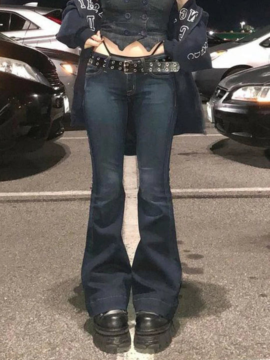 Kornelia jeans i låg skuren stil