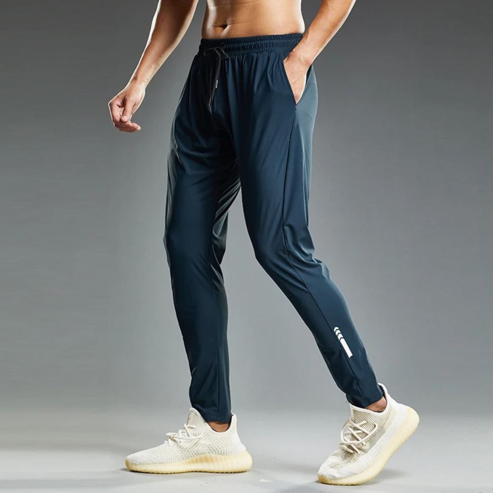 Herrbyxor - joggingbyxor - smidig med dragsko i midjan - Perfekt för vår och sommar