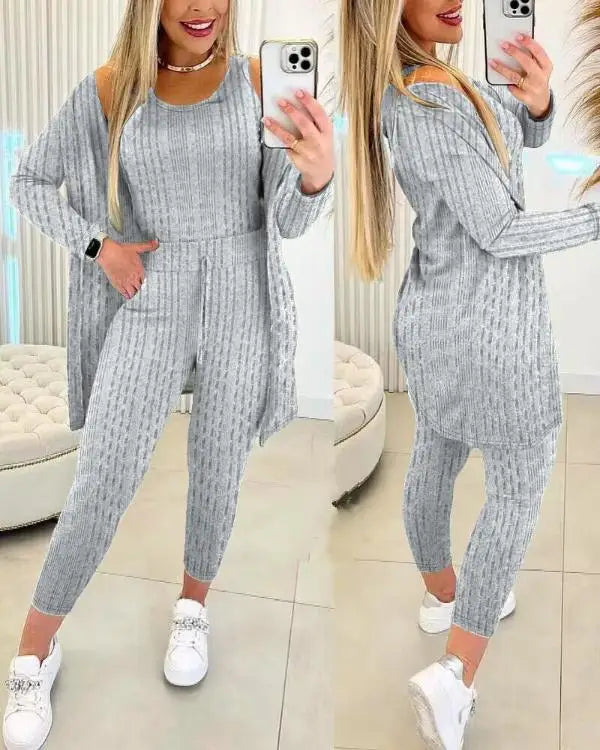 Damkläder - Streetwear-set - Ärmlös topp, lång väst och passformade byxor - Perfekt för vardags- och vårkläder