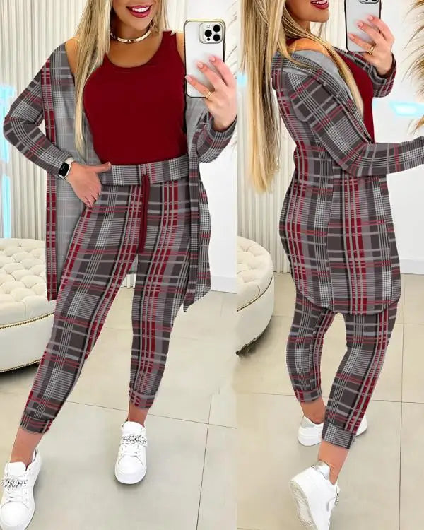 Damkläder - Streetwear-set - Ärmlös topp, lång väst och passformade byxor - Perfekt för vardags- och vårkläder