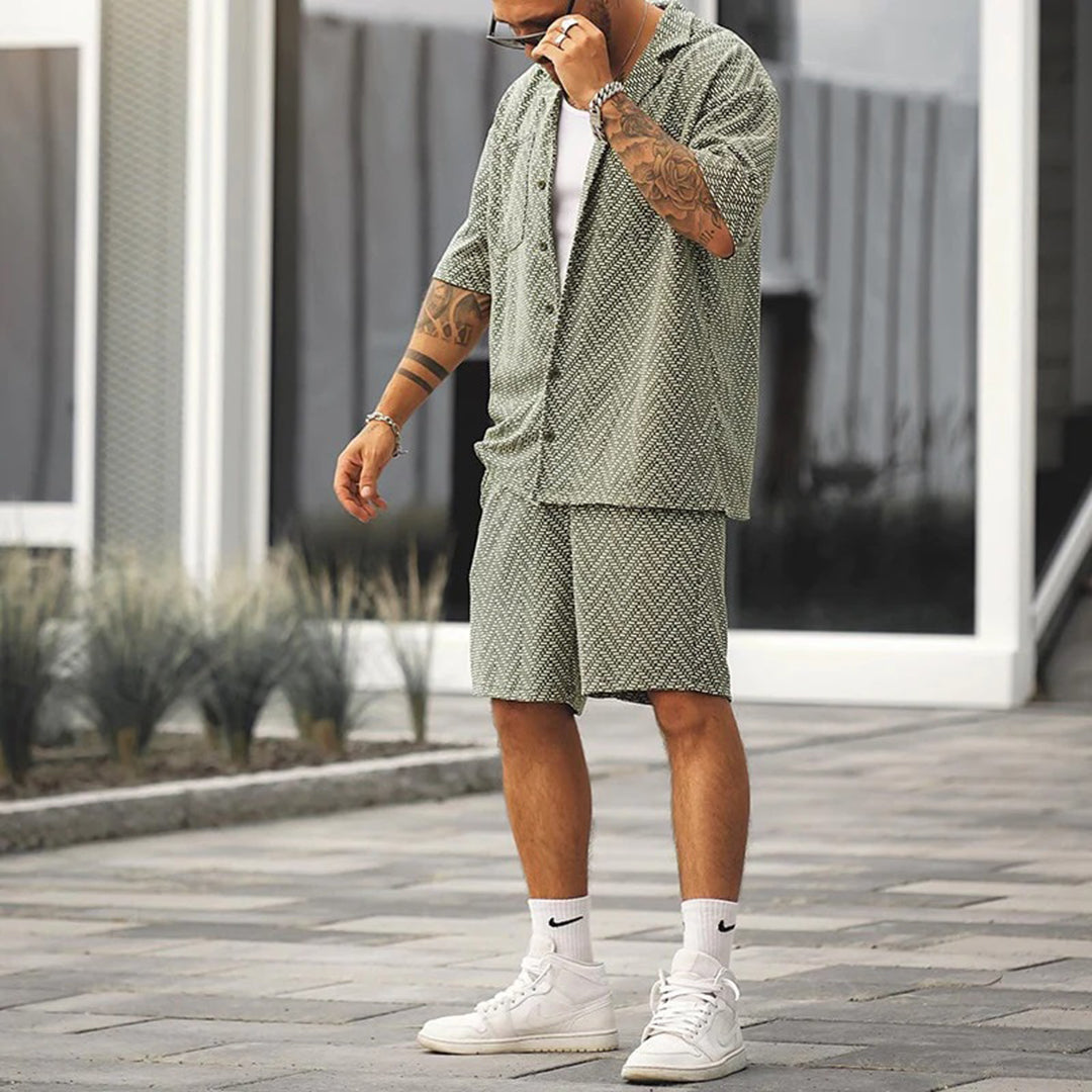 Herrkläder - Designerset med tryck - Pikétröjor med knappstängning och shorts - Perfekt för vardags- och sommarkläder