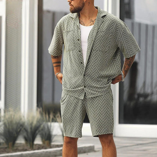 Herrkläder - Designerset med tryck - Pikétröjor med knappstängning och shorts - Perfekt för vardags- och sommarkläder