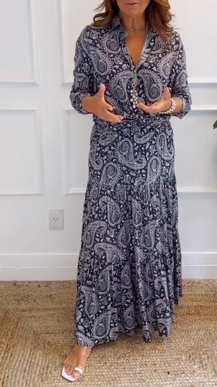 Maxi Dress - Floral printed long sleeve dress with V-neckline
