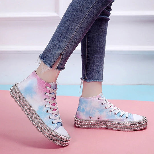Damskor - Höga sneakers - lätta med strassdesign