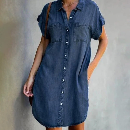 Klänning i denimlook med korta ärmar