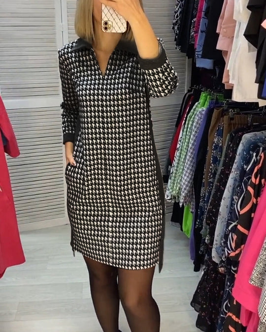 Knälång mönstrad klänning med fickor perfekt för street style