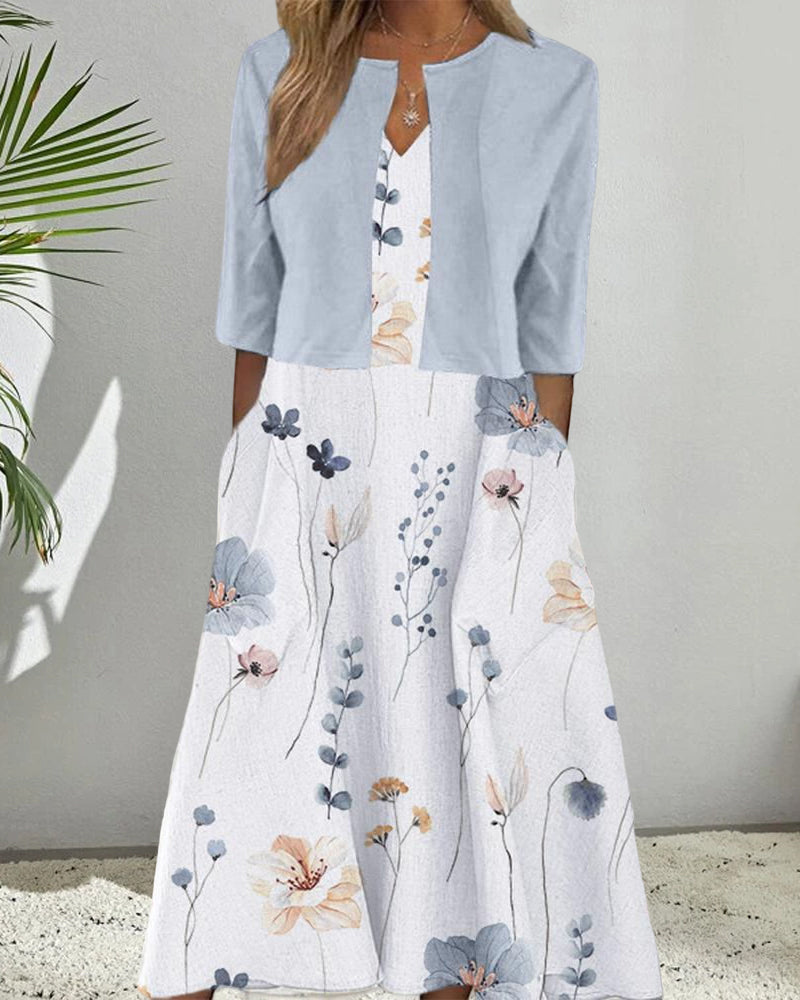Elegant tvådelat set med v-hals och blommigt tryck