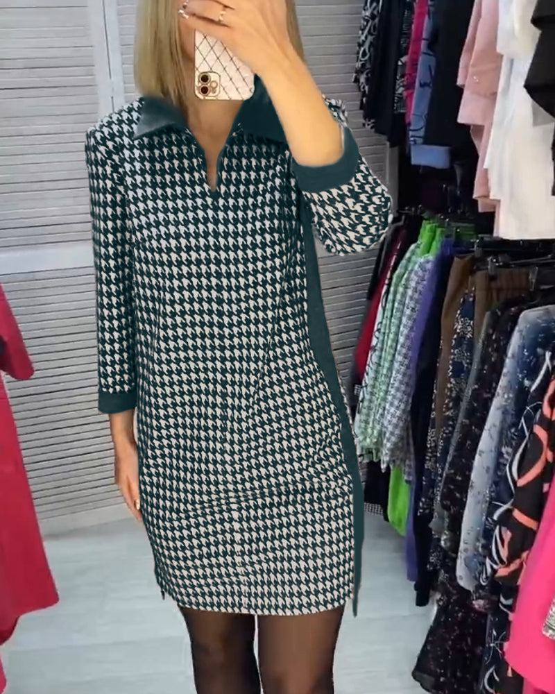 Knälång mönstrad klänning med fickor perfekt för street style